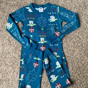 Hanna Andersson pajama set 6-7 110 yoda
